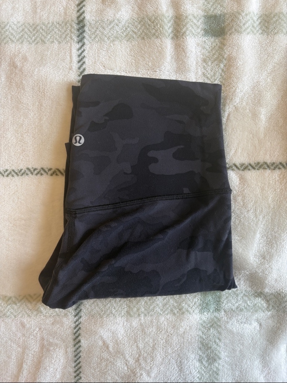 Lululemon Black Camo Leggings